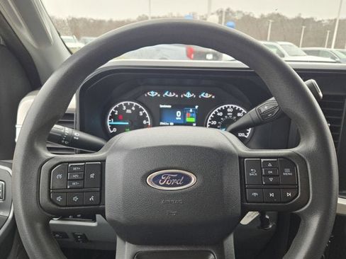 Used 2024 Ford F250 XLT w/ FX4 Off-Road Package image 24