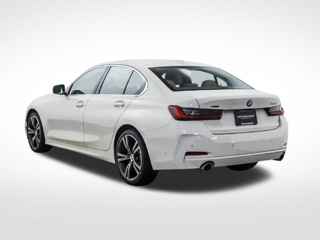 Certified 2024 BMW 330i xDrive Sedan w/ Premium Package AWD/4WD image 3