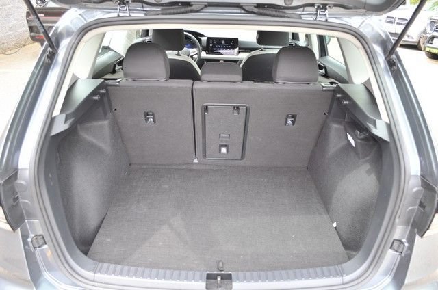 Used 2025 Volkswagen Taos S AWD/4WD image 37