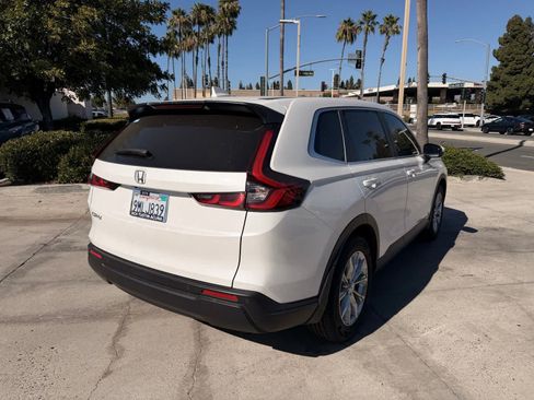 Used 2024 Honda CR-V EX-L image 5