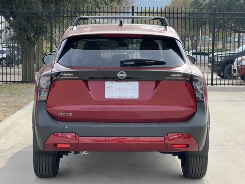 New 2026 Nissan Kicks SV w/ Cold Weather Package image 5