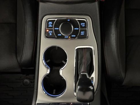 Used 2020 Jeep Grand Cherokee Trailhawk image 14