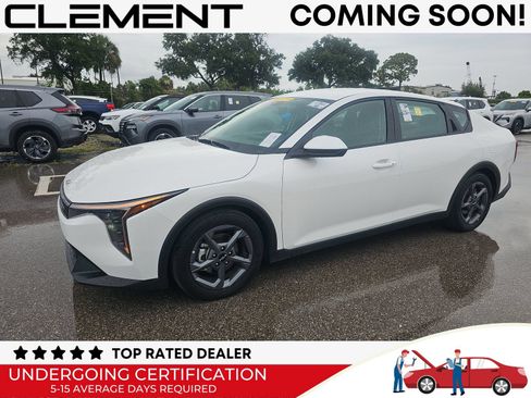 Used 2025 Kia K4 FWD image 1