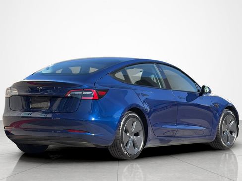 Used 2021 Tesla Model 3 Standard Range Plus RWD image 5