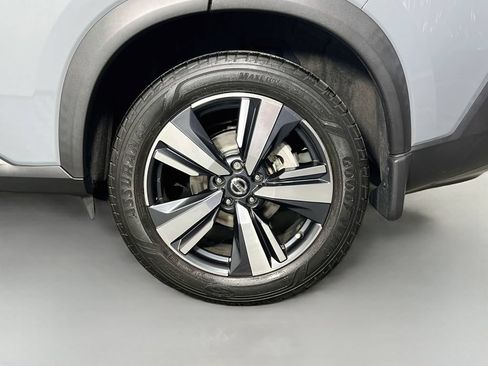 Used 2021 Nissan Rogue SL w/ Premium Package AWD/4WD image 32
