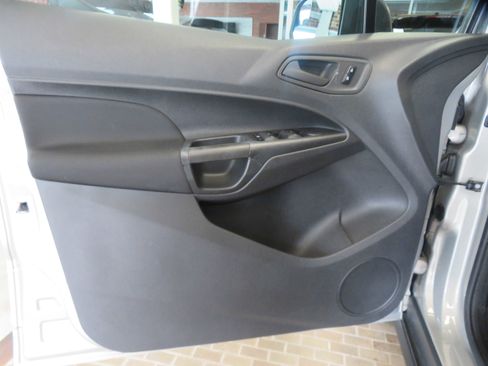 Used 2016 Ford Transit Connect XL image 13