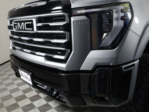 Used 2026 GMC Sierra 2500 AT4X AWD/4WD image 46
