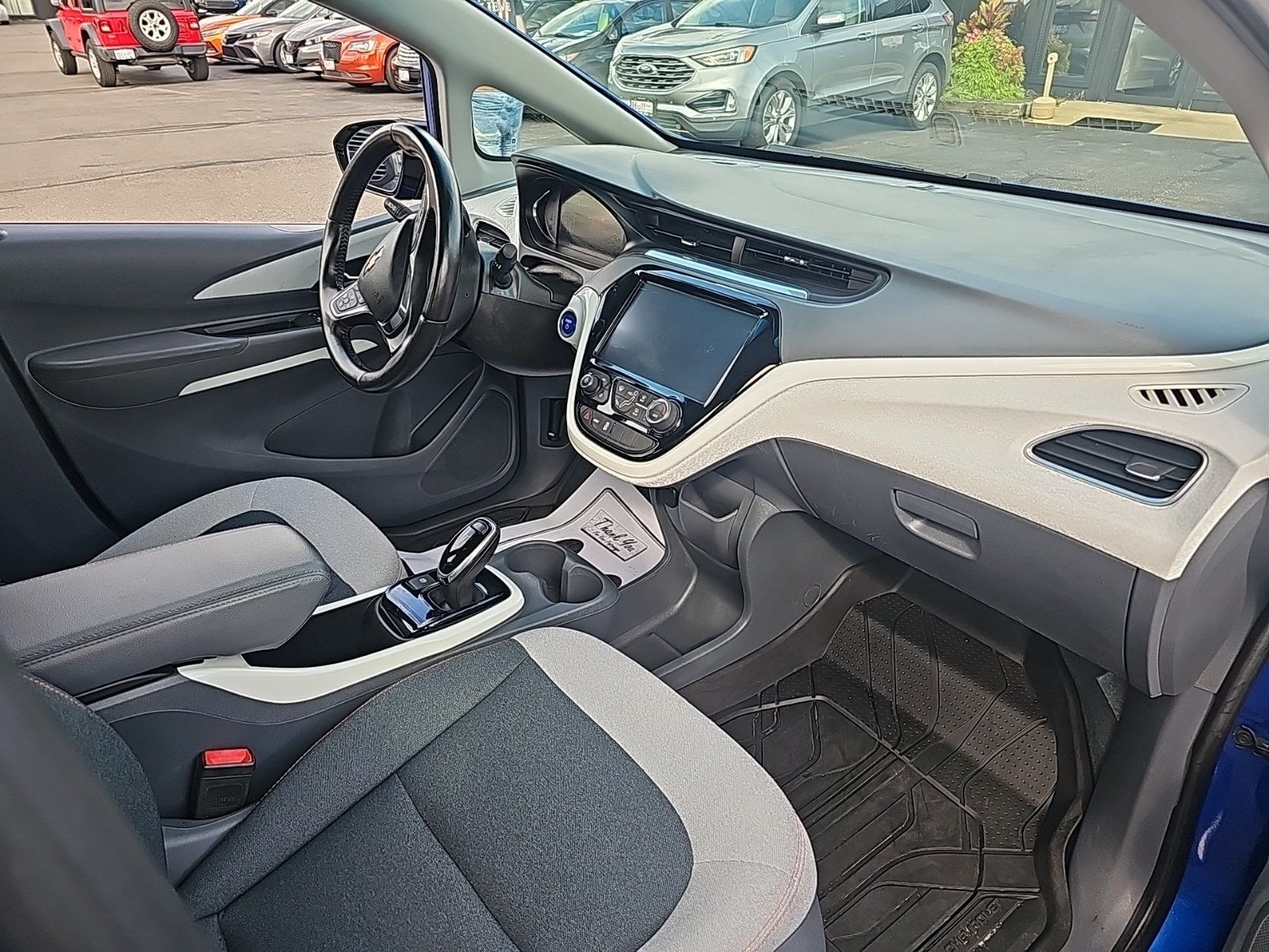 Used 2020 Chevrolet Bolt LT FWD image 13