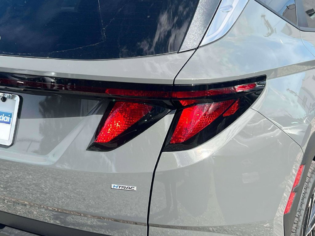 New 2026 Hyundai Tucson SEL Plus w/ Tow & Go Package AWD/4WD image 8