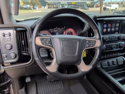 Used 2016 GMC Sierra 2500 Denali w/ Duramax Plus Package image 16