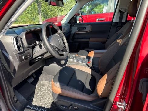 Used 2026 Ford Bronco Sport Outer Banks w/ Outer Banks Tech Package+ AWD/4WD image 7