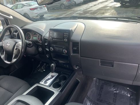 Used 2014 Nissan Titan SV w/ SV Value Truck Package image 13