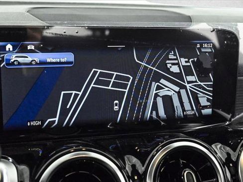 New 2026 Mercedes-Benz GLB 250 4MATIC image 14