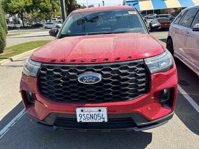Used 2025 Ford Explorer ST-Line