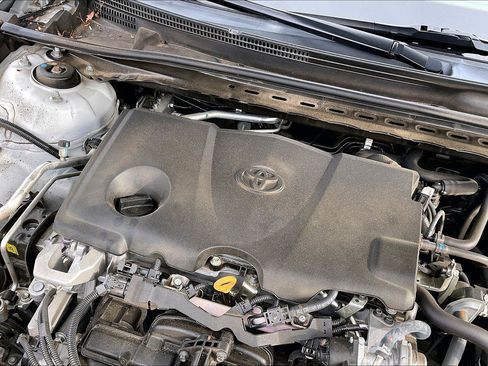 Used 2022 Toyota Camry XSE image 35
