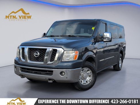 Used 2016 Nissan NV 3500 SL image 1
