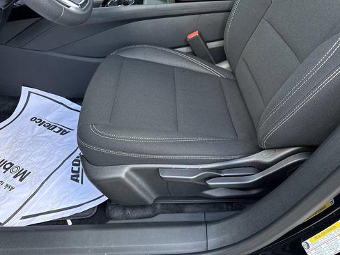 New 2026 Chevrolet Blazer EV LT image 10