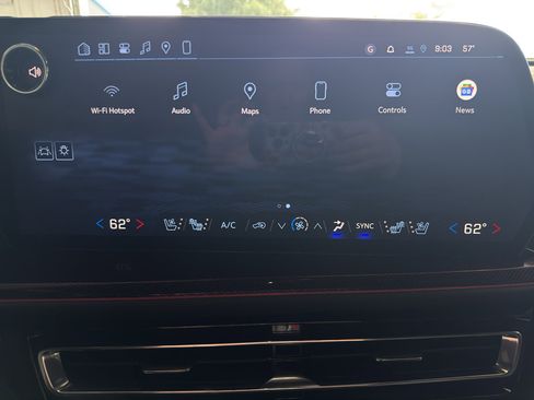 New 2026 Chevrolet Traverse RS w/ LPO, Floor Liner Package image 16