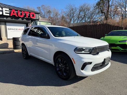 Used 2021 Dodge Durango SXT image 8