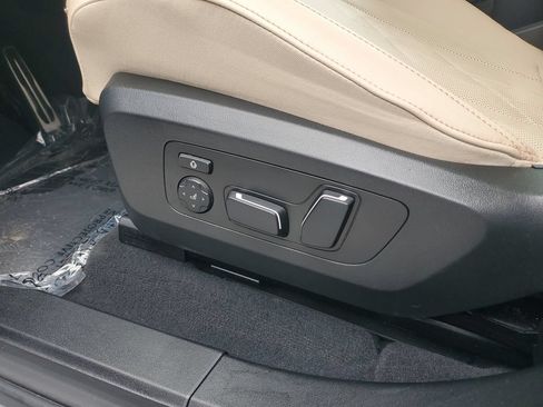 Used 2025 BMW X3 xDrive30i AWD/4WD image 27