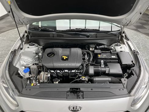Used 2019 Kia Forte LXS FWD image 20