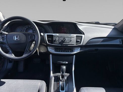 Used 2015 Honda Accord Sport image 10