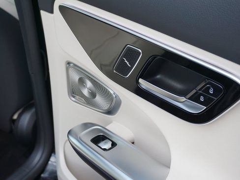 Certified 2025 Mercedes-Benz C 300 Sedan image 54