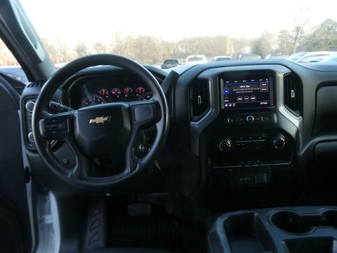 Used 2021 Chevrolet Silverado 1500 W/T w/ WT Fleet Convenience Package AWD/4WD image 13