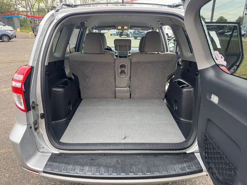 Used 2012 Toyota RAV4 4WD w/ Value Pkg image 11