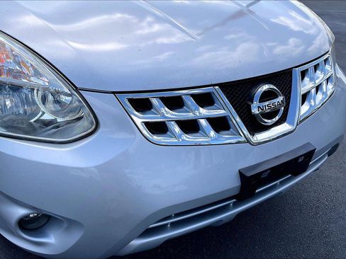 Used 2013 Nissan Rogue S w/ Special Edition Pkg FWD image 29