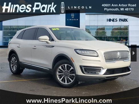 Used 2019 Lincoln Nautilus Select image 1