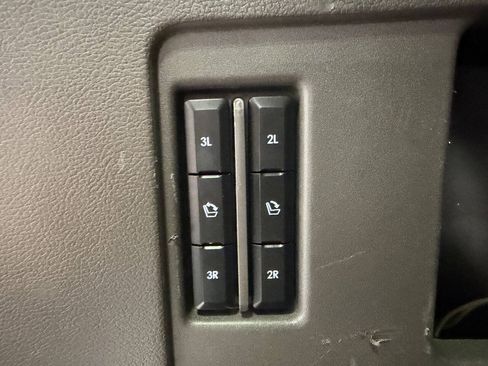 Used 2022 Lincoln Navigator L Reserve AWD/4WD image 28