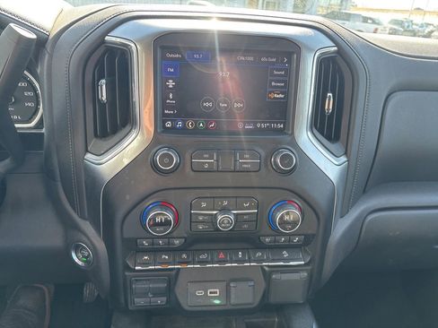 Used 2020 Chevrolet Silverado 1500 LTZ w/ LTZ Premium Package image 10