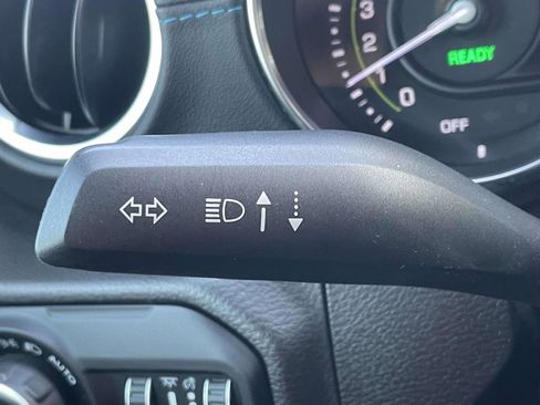 Certified 2022 Jeep Wrangler Unlimited Rubicon 4xe w/ Cold Weather Group image 32