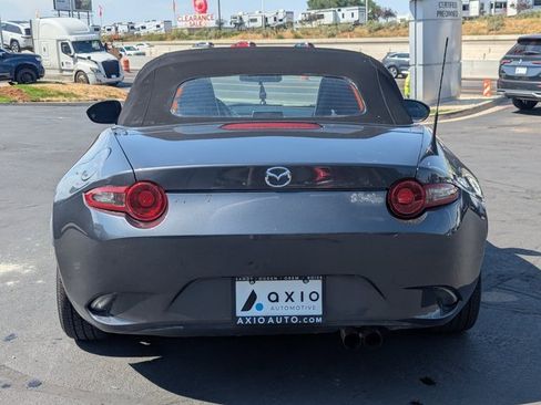 Used 2017 MAZDA MX-5 Miata Sport image 7