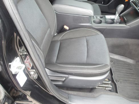Used 2018 Subaru Outback 2.5i Premium AWD/4WD image 10