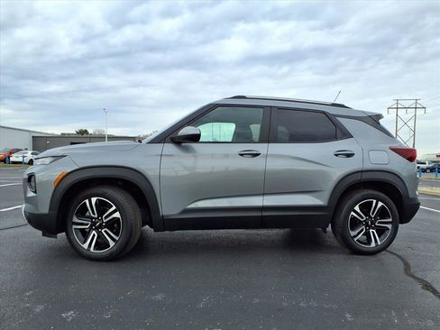 Used 2023 Chevrolet TrailBlazer LT w/ Convenience Package image 29