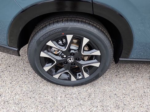 New 2026 Honda HR-V EX-L image 5