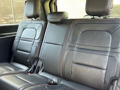 Used 2022 Lincoln Navigator L Black Label image 13