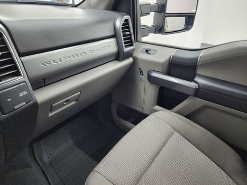 Used 2022 Ford F350 XLT w/ XLT Value Package image 12