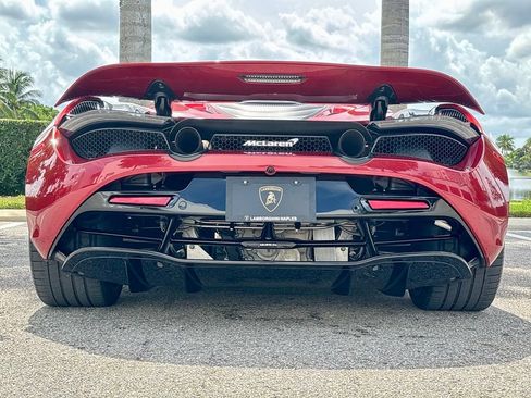 Used 2022 McLaren 720S Luxury RWD image 11