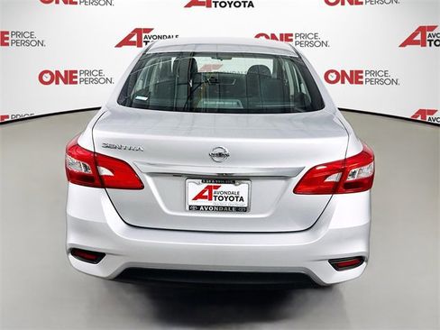 Used 2018 Nissan Sentra S image 6