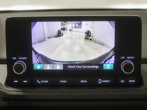 Certified 2025 Honda Accord SE image 27