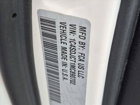 Used 2021 Dodge Durango R/T w/ Tow 'N Go Package AWD/4WD image 22