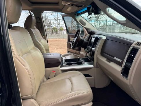 Used 2016 RAM 1500 Laramie w/ Convenience Group AWD/4WD image 12