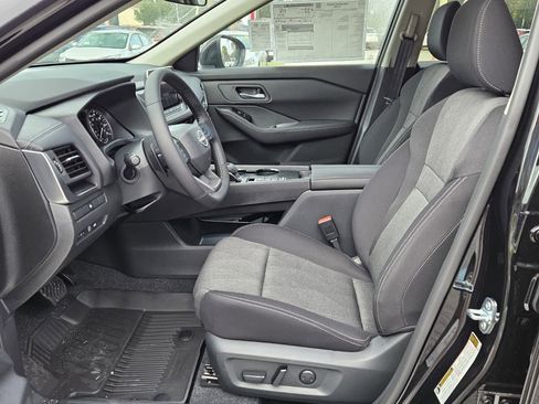 New 2026 Nissan Rogue SV image 3