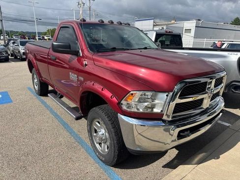 Used 2015 RAM 2500 Tradesman w/ Chrome Appearance Group AWD/4WD image 2