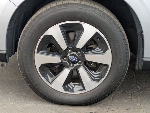 Used 2017 Subaru Forester 2.5i Premium w/ Popular Package #2A image 14