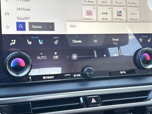 Used 2023 Lexus RX 350 w/ Accessory Package (Z1) image 33