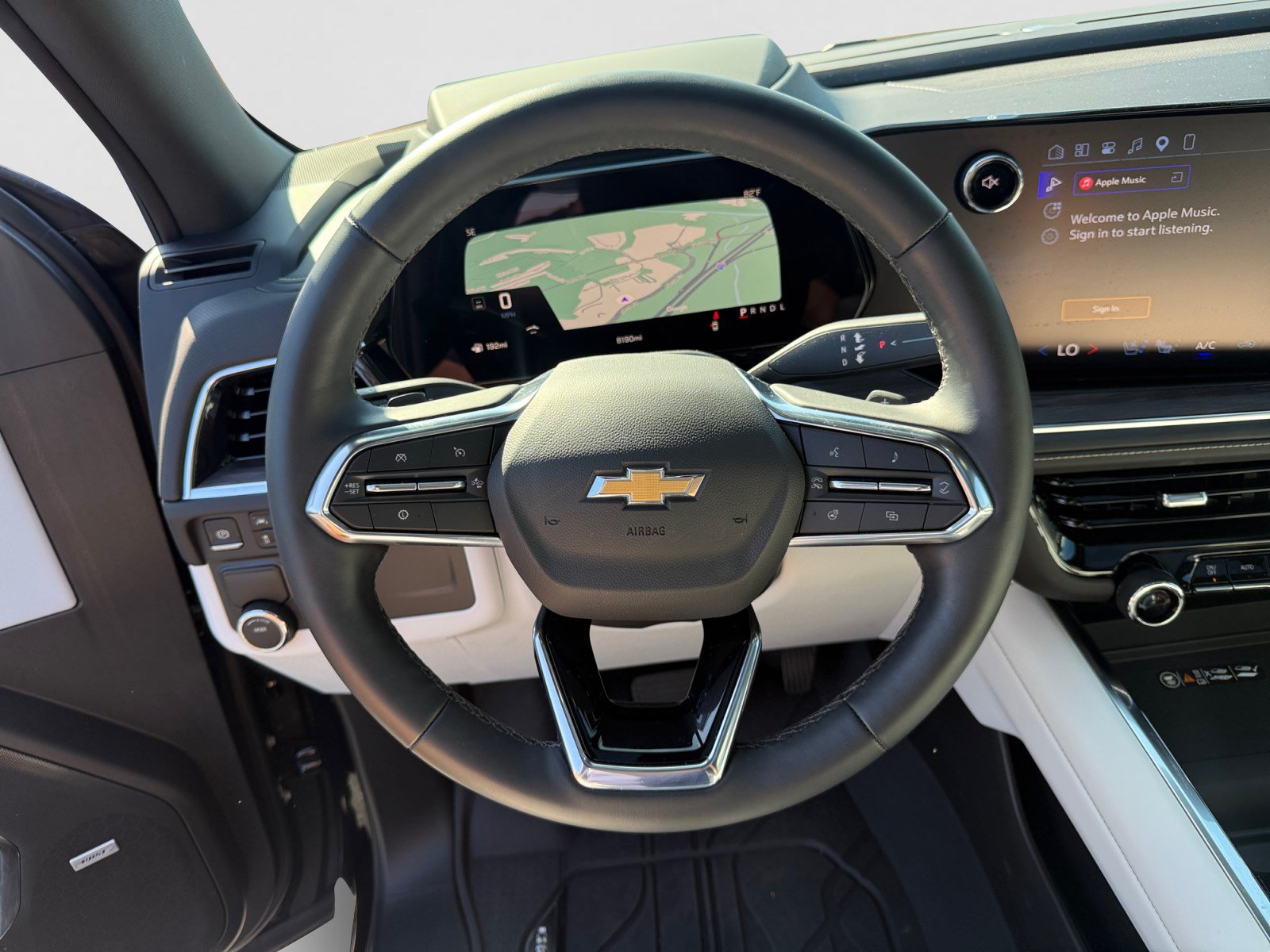 Used 2026 Chevrolet Tahoe Premier RWD image 23